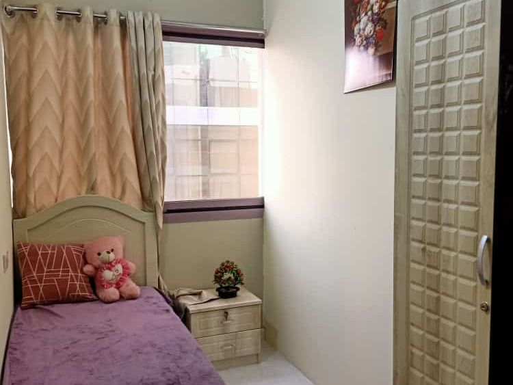 Partitions Available For Ladies In Port Saeed Deira AED 1800 Per Month